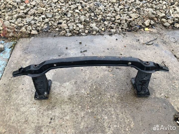 Усилитель бампера переднего Bmw X5 e70 2007-2013