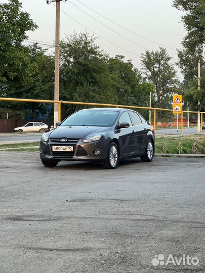 Крыло переднее правое на ford focus 3