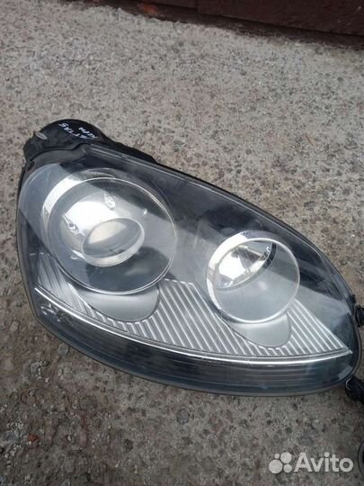 Фара Левая Правая Ксенон Фольксваген Джетта 5