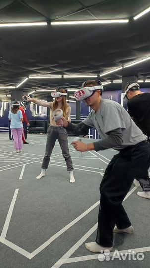 Арена виртуальной реальности Another World