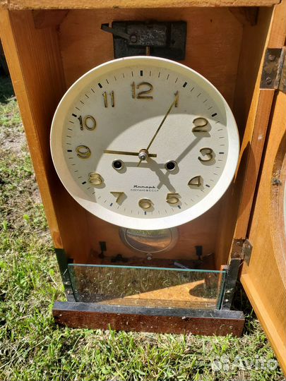 Часы механические