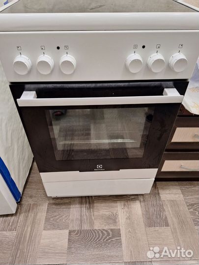 Плита электрическая стеклокерамика бу