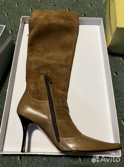 Новые сапоги из натуральной замши и кожи