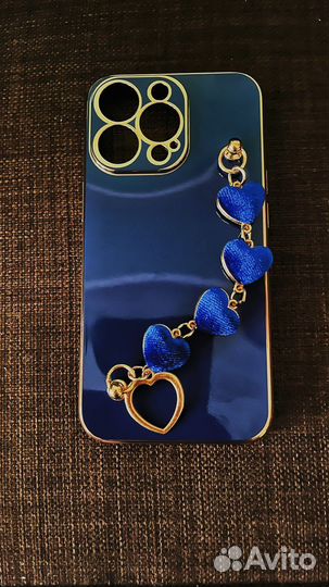 Чехол на iPhone 13 pro с цепочкой