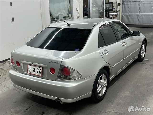 Авто на разбор Toyota Altezza GXE10 Цвет серебро 1