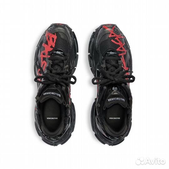 Balenciaga runner graffiti