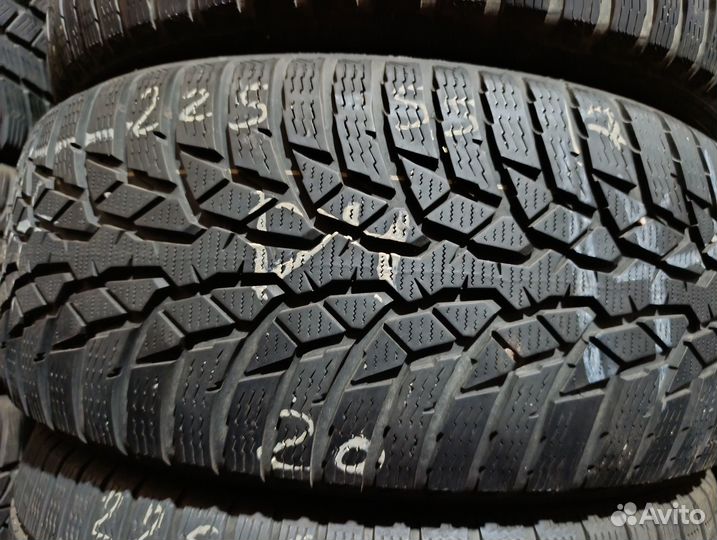 Nokian Tyres WR D4 225/55 R17