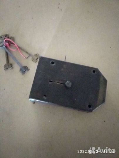 Замок гаражный