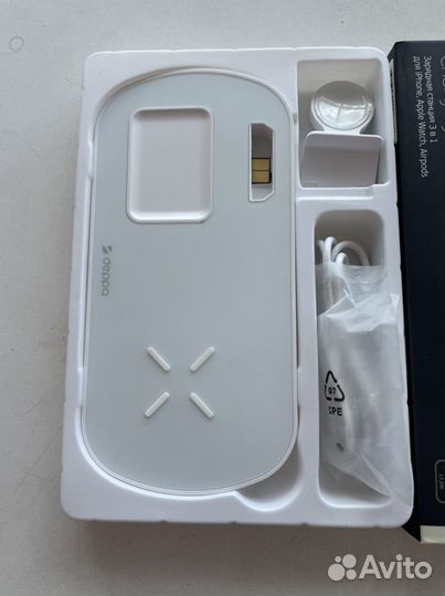 Зарядное устройство 3в1 Deppa для Apple