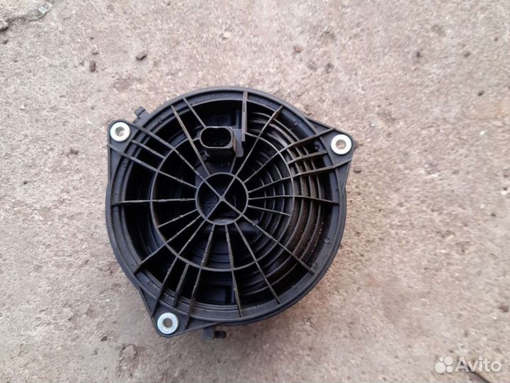 Значок багажника фольксваген поло. Эмблема