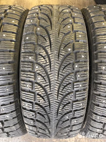 Pirelli Winter Carving Edge 245/45 R19 и 275/40 R19 105T