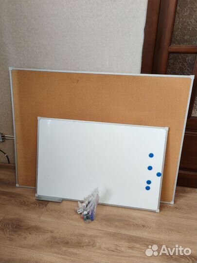 Белая магнитно-маркерная доска 120 на 90