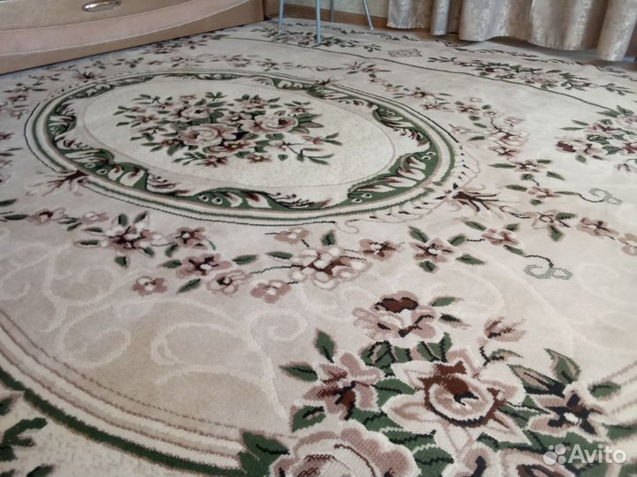 Ковер шерстяной бу