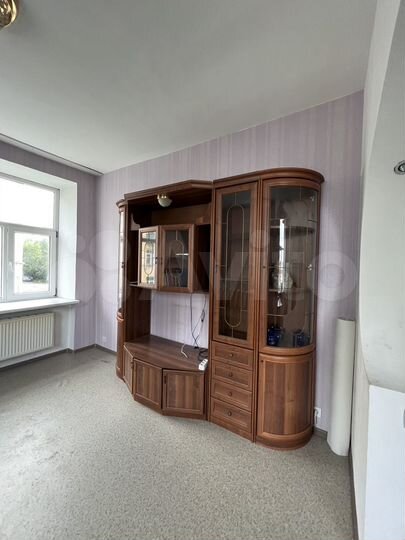 2-к. квартира, 60 м², 2/4 эт.