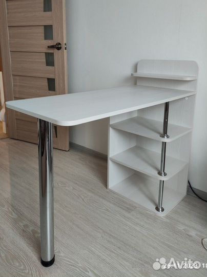 Складной стол для маникюра