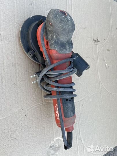 Шлифовальная машина Hilti DG 130