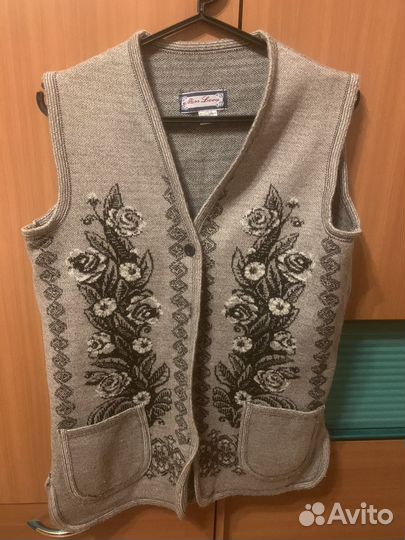 Жилетка женская