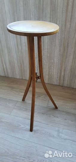 Подставка для цветов