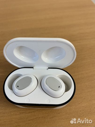 Беспроводные наушники