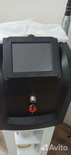 Лазерный аппарат для удаления тату