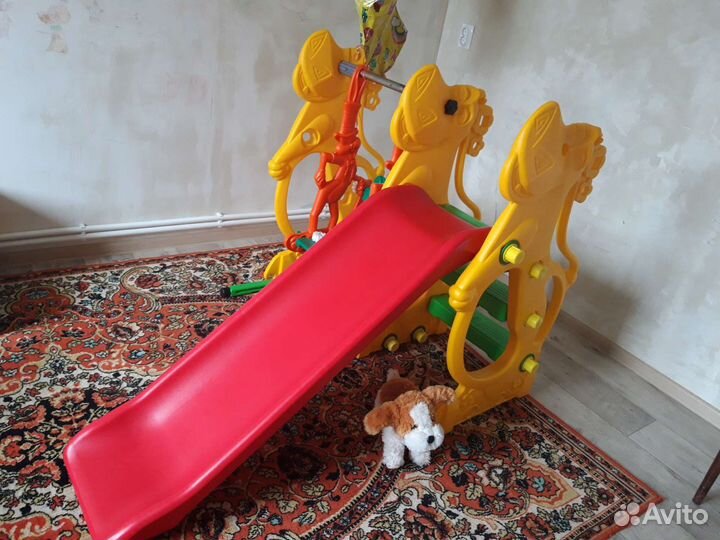 Детская горка с качелями бу