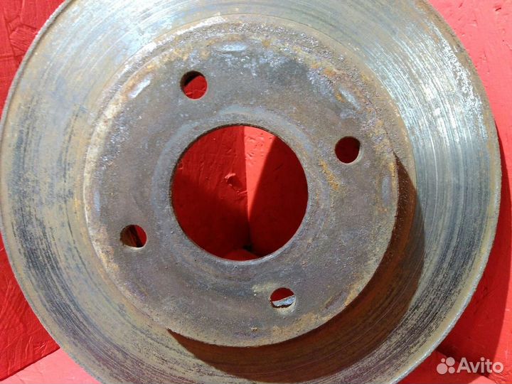 Диск тормозной передний Ниссан Альмера Н16