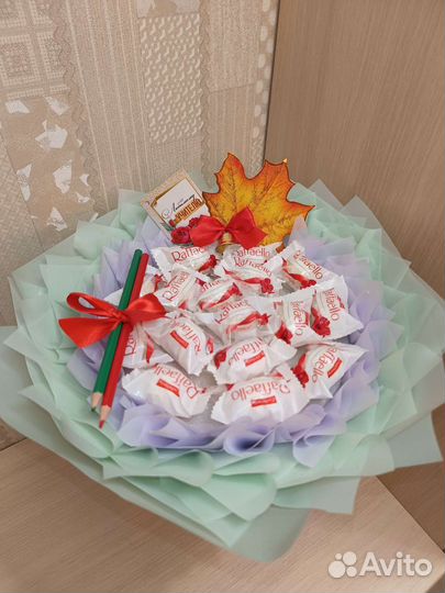 Букет к 1 сентября из Рафаэлло