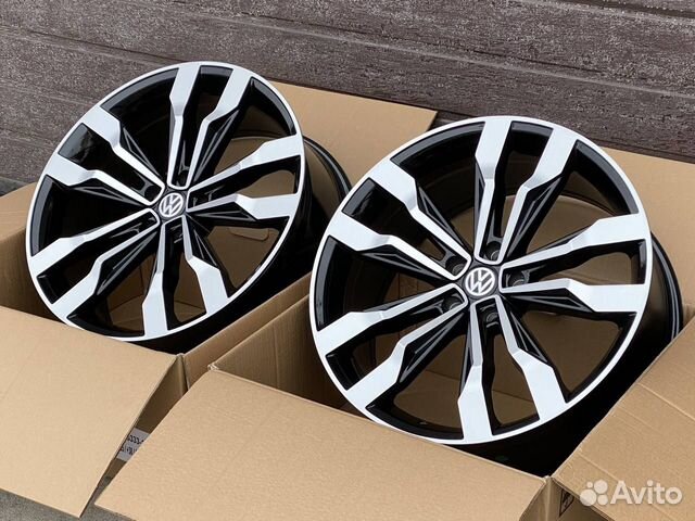 Литые диски новые volkswagen R21 4шт