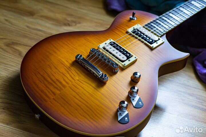 ESP LTD EC-1000T Honey Burst Satin Fluence