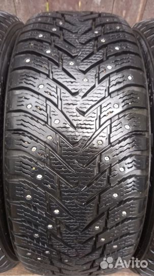 Nokian Tyres Hakkapeliitta 8 SUV 235/55 R17 103T