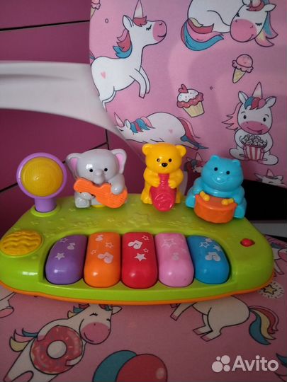 Музыкальное пианино игрушка