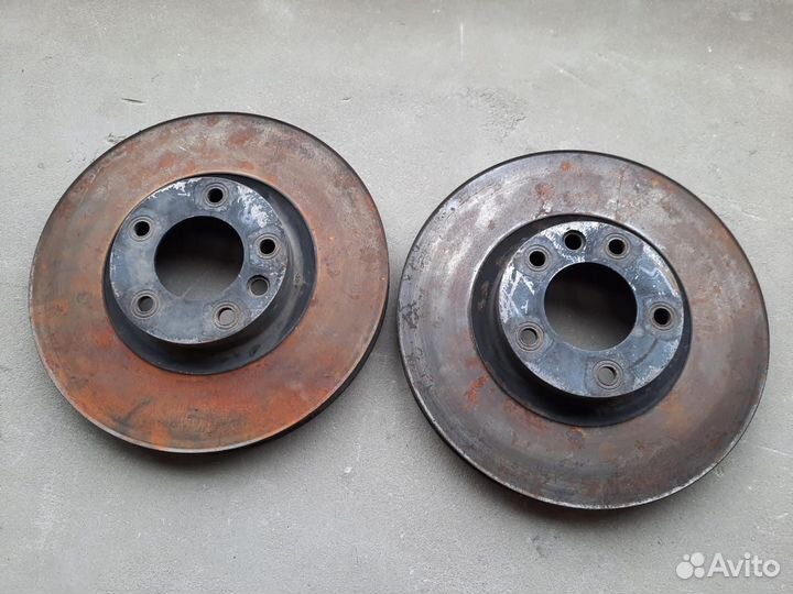 Тормозные диски перед Cls 218 63 amg