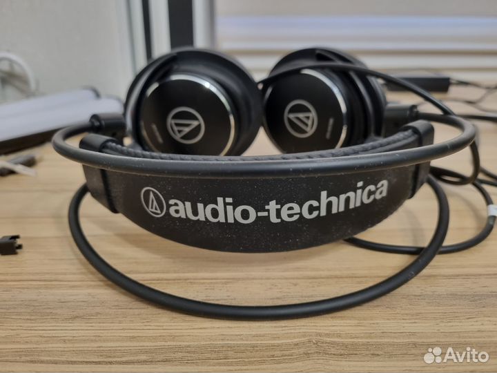Наушники Audio-technica ATH-AVC500