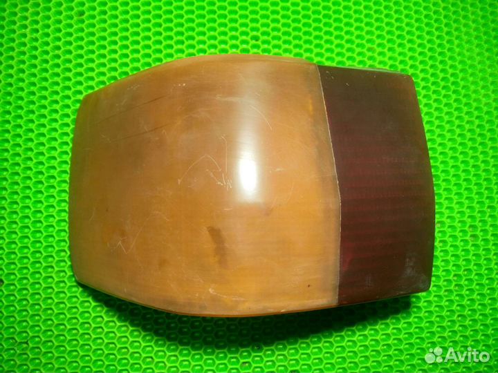 Задний левый фонарь Audi 80 b3