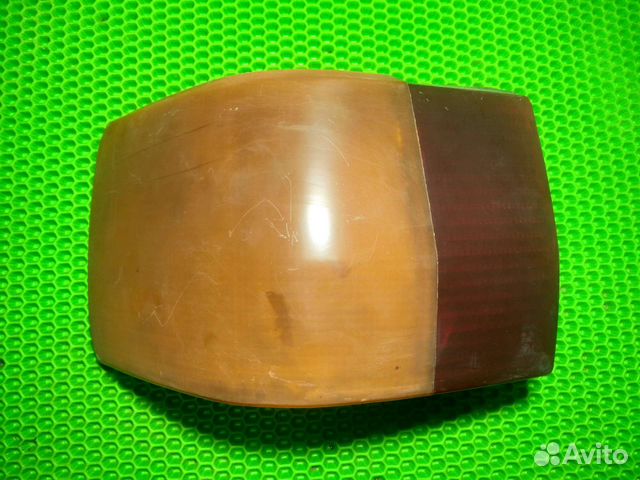 Задний левый фонарь Audi 80 b3