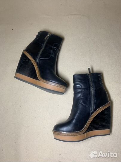 Туфли на танкетке armani