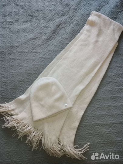 Шапка и шарф женский