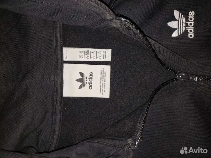 Спортивный костюм adidas