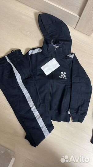 Спортивный костюм