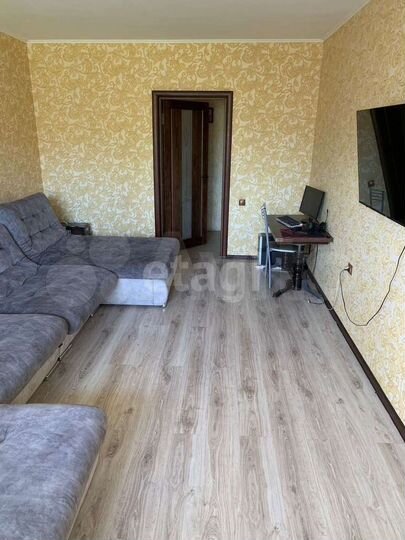 4-к. квартира, 99 м², 8/9 эт.