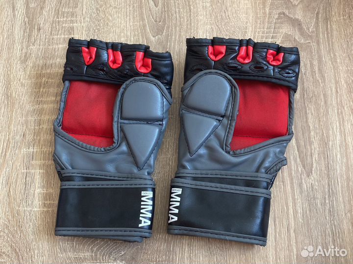 Боксерские перчатки everlast