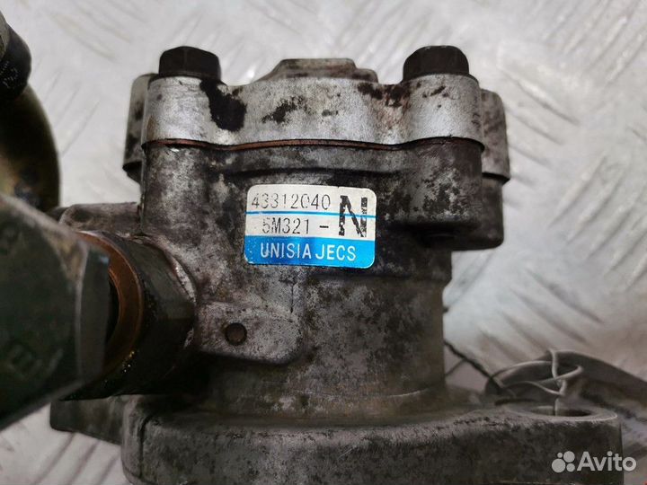 Насос гидроусилителя руля Nissan Almera Tino