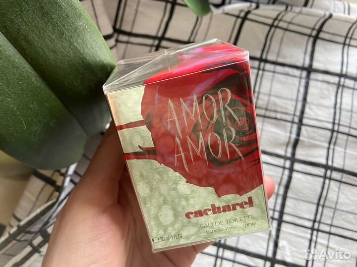 Парфюм Cacharel Noa & Anais & Amor & Yes I am