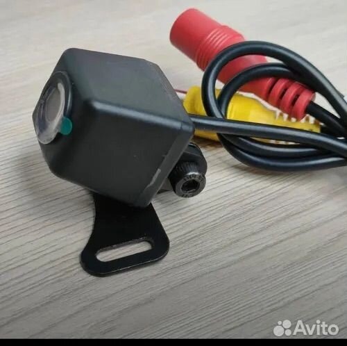 Камера заднего вида в авто Bos-mini Y651