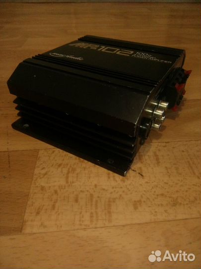 Автомобильный усилитель 4 канала