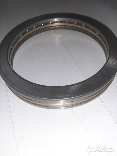 Подшипник 8152Л