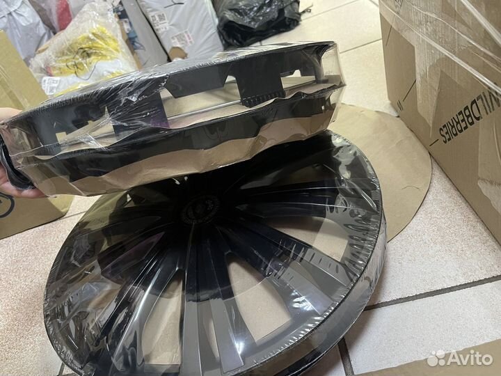 Продам декоративные колпаки на шевроле