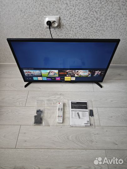 SMART TV Samsung 32 дюйма Full HD, гарантия 1 год