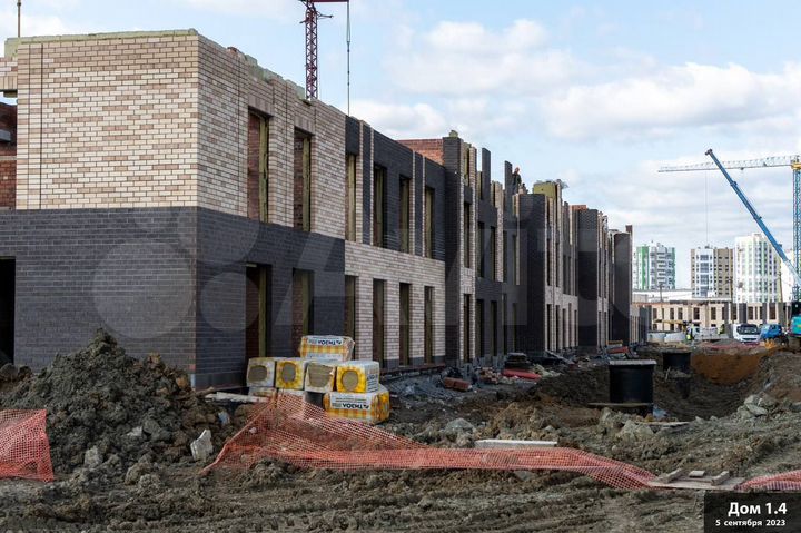 2-к. квартира, 74,7 м², 1/4 эт.