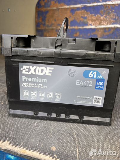 Аккумулятор Exide Premium с ёмкостью 61 Ач
